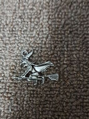 Witch Pendant!